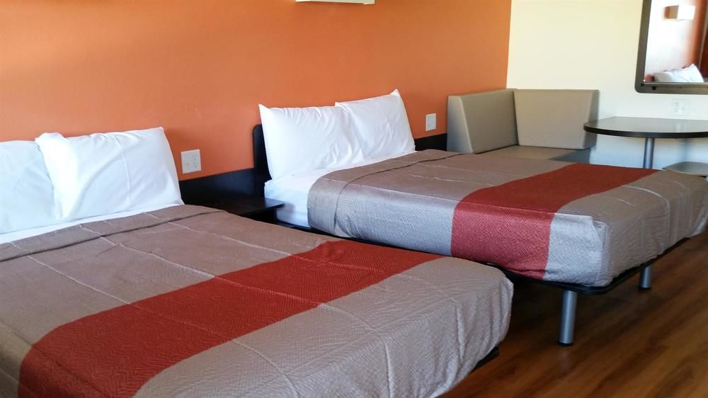 Motel 6-Blue Springs, Mo Экстерьер фото