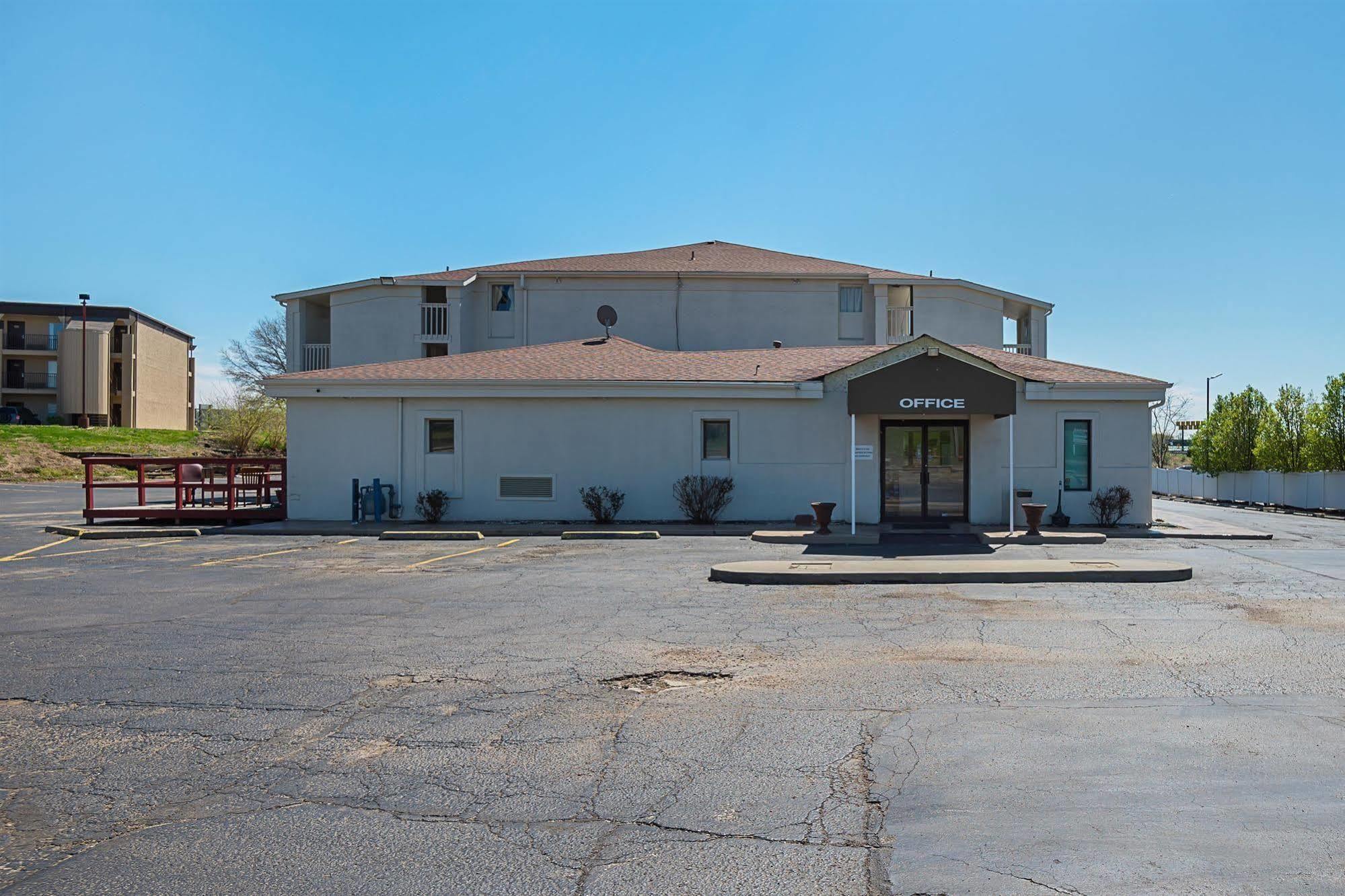 Motel 6-Blue Springs, Mo Экстерьер фото