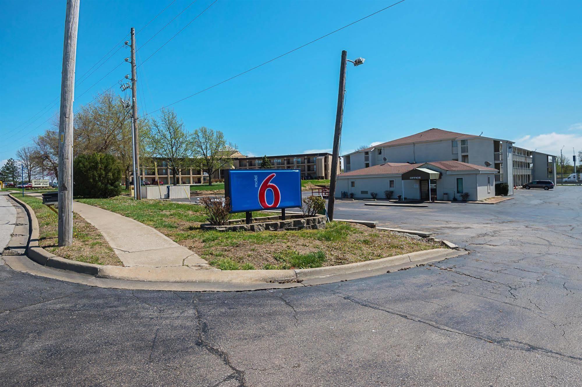 Motel 6-Blue Springs, Mo Экстерьер фото