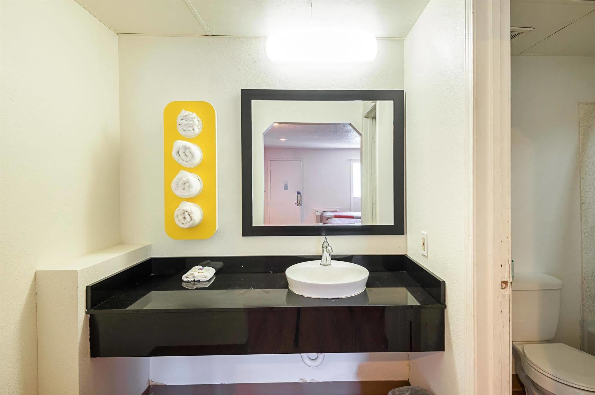 Motel 6-Blue Springs, Mo Экстерьер фото